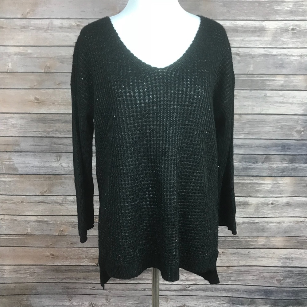 🛍Company Ellen Tracy Black V Neck Sparkle Sweater